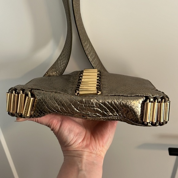 Ted Baker Limited Ed Metallic Cross Body Bag EUC - Picture 4 of 16